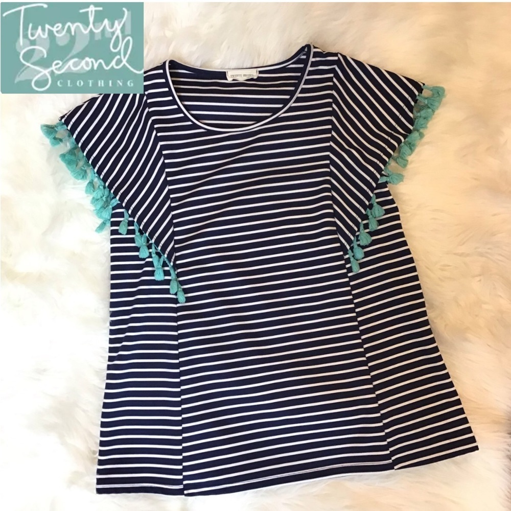 Twenty Second Boho Blue Striped Short Tassel Sleeve Top Size Medium